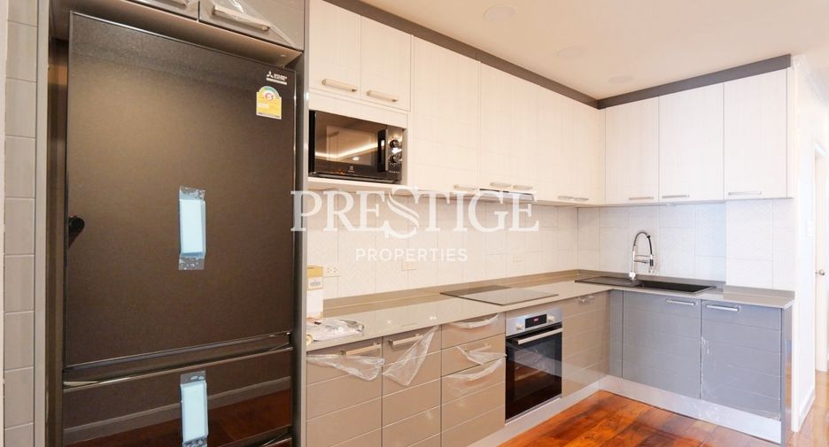 For sale 3 bedrooms condo in Bang Lamung, Chonburi