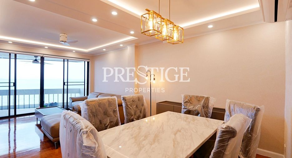 For sale 3 bedrooms condo in Bang Lamung, Chonburi