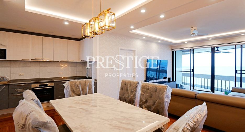 For sale 3 bedrooms condo in Bang Lamung, Chonburi