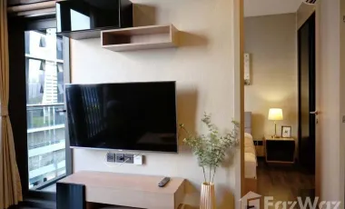 For rent 1 bed condo in Huai Khwang, Bangkok