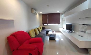 For sale 2 bed condo in Phaya Thai, Bangkok