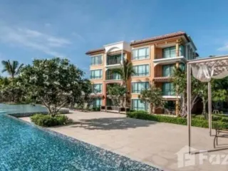 For sale 2 bed condo in Pran Buri, Prachuap Khiri Khan