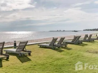 For sale 2 bed condo in Pran Buri, Prachuap Khiri Khan