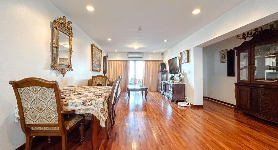 For sale 3 bedrooms condo in Sattahip, Chonburi