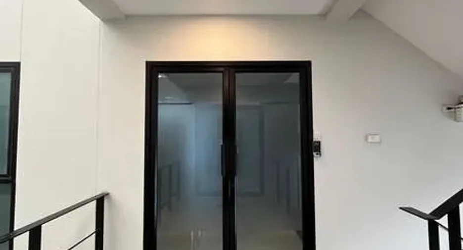For rent office in Prawet, Bangkok