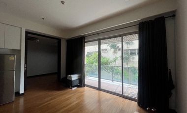 For sale 2 bed condo in Yan Nawa, Bangkok