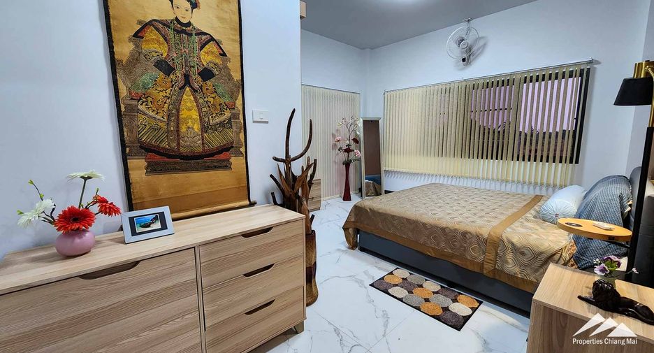 Casa en venta de 4 habitaciones en San Pa Tong, Chiang Mai