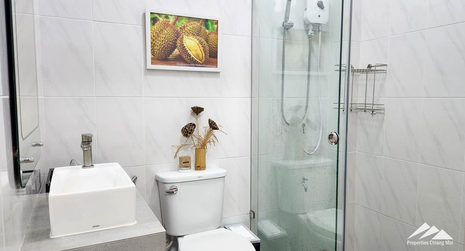 Casa en venta de 4 habitaciones en San Pa Tong, Chiang Mai