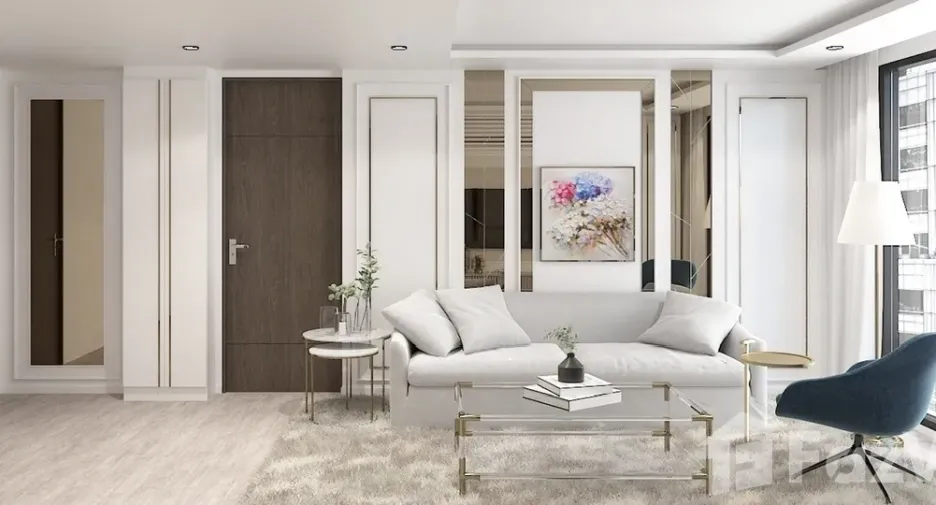 For sale 2 bed condo in Phaya Thai, Bangkok
