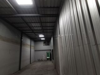 For rent 3 Beds retail Space in Bang Bon, Bangkok