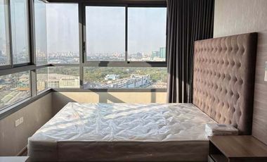 For rent 2 bed condo in Phaya Thai, Bangkok