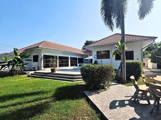 For sale 3 Beds villa in Bang Lamung, Chonburi