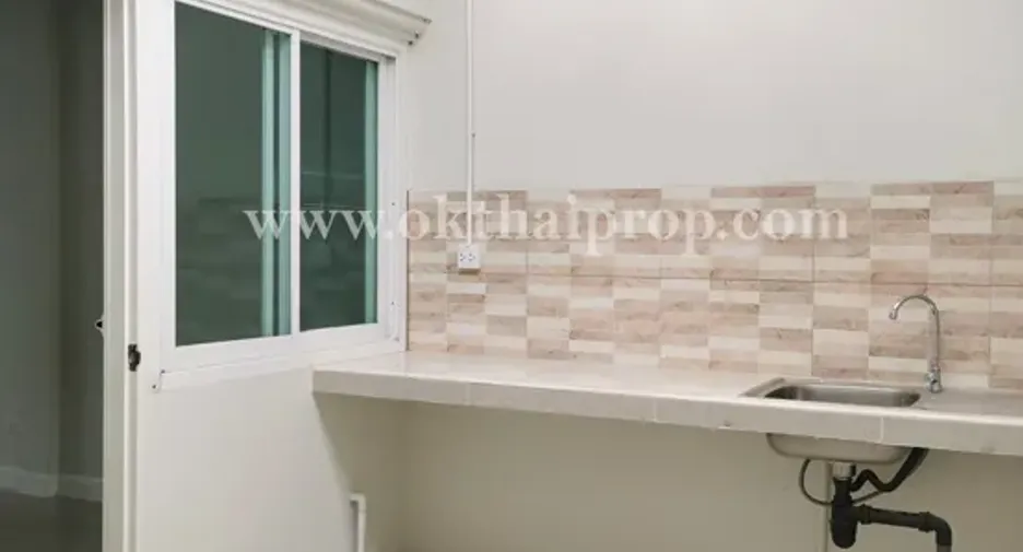 For sale 2 Beds townhouse in Mueang Nonthaburi, Nonthaburi