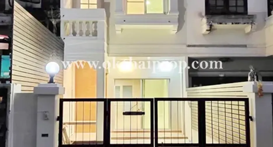 For sale 2 Beds townhouse in Mueang Nonthaburi, Nonthaburi