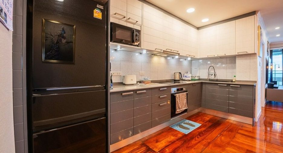 For sale 3 bedrooms condo in Pratumnak, Pattaya