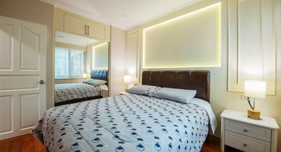 For sale 3 bedrooms condo in Pratumnak, Pattaya