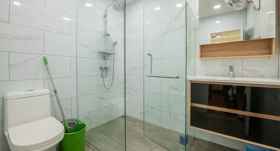 For sale 3 bedrooms condo in Pratumnak, Pattaya