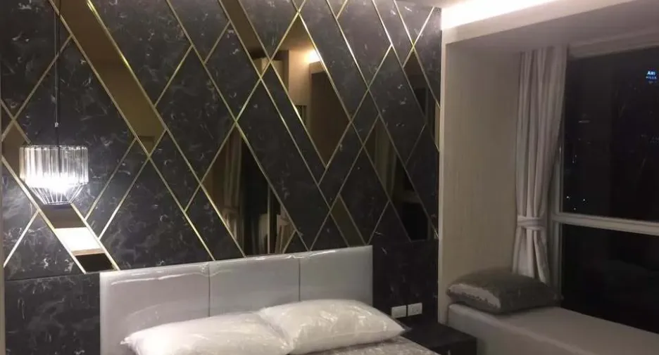 For sale 1 bed condo in Phaya Thai, Bangkok
