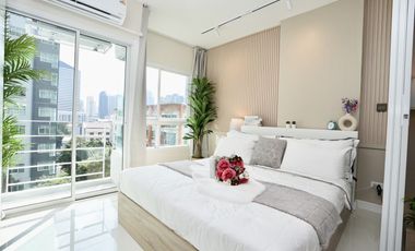 For sale 1 bed condo in Huai Khwang, Bangkok