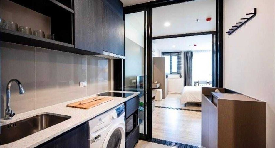 For rent 1 bed condo in Huai Khwang, Bangkok