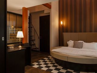 For sale 12 bed hotel in Mueang Chiang Mai, Chiang Mai