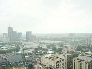 Condo en alquiler de 2 habitaciones en Khlong Toei, Bangkok
