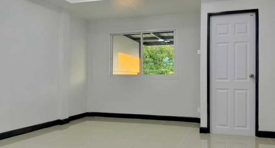 For sale 3 bed house in Pak Kret, Nonthaburi