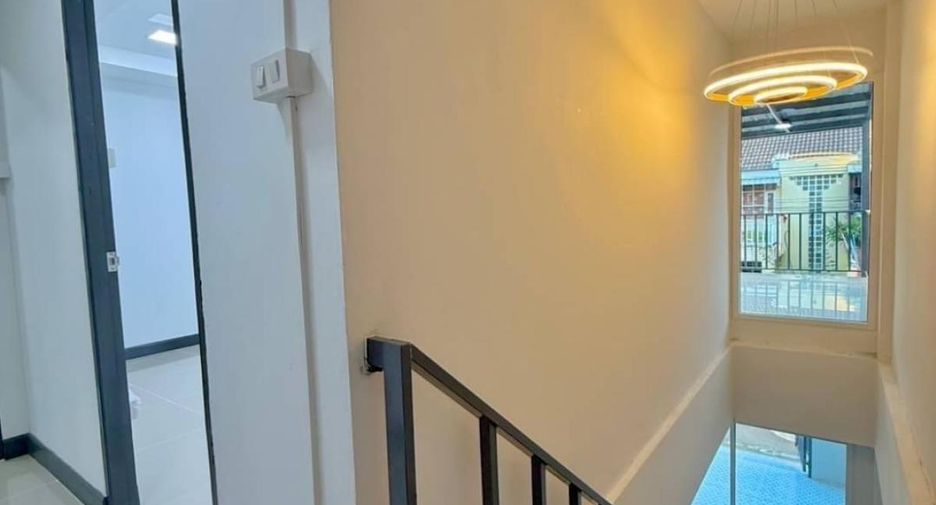For sale 3 bed house in Pak Kret, Nonthaburi