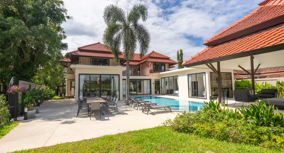 For sale 6 bed villa in Thalang, Phuket