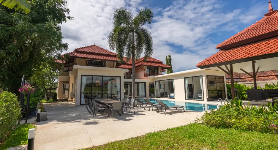 For sale 6 bed villa in Thalang, Phuket
