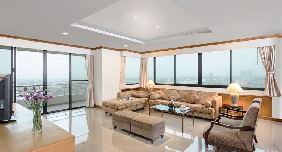 For rent 2 bed hotel in Mueang Nonthaburi, Nonthaburi