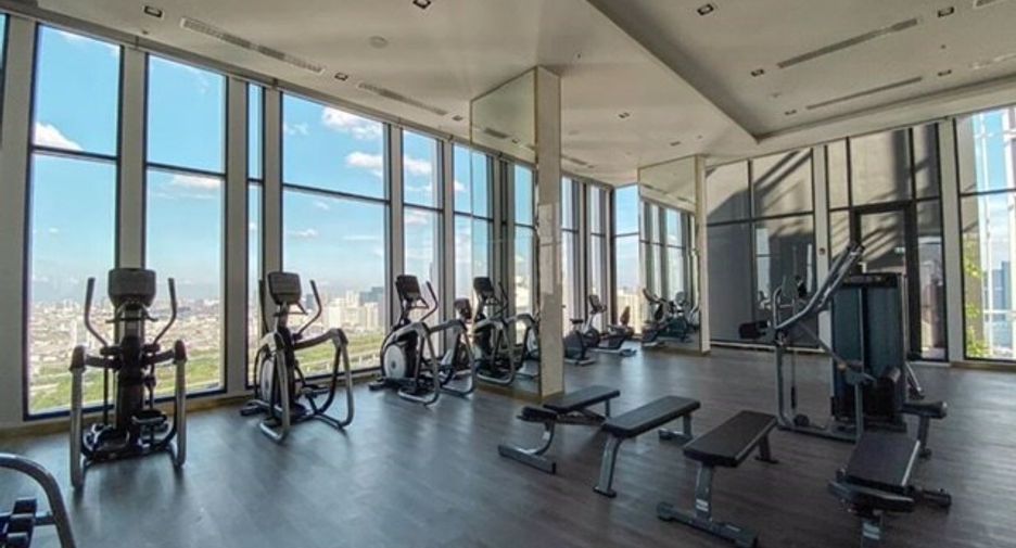 For rent 1 bed condo in Pathum Wan, Bangkok