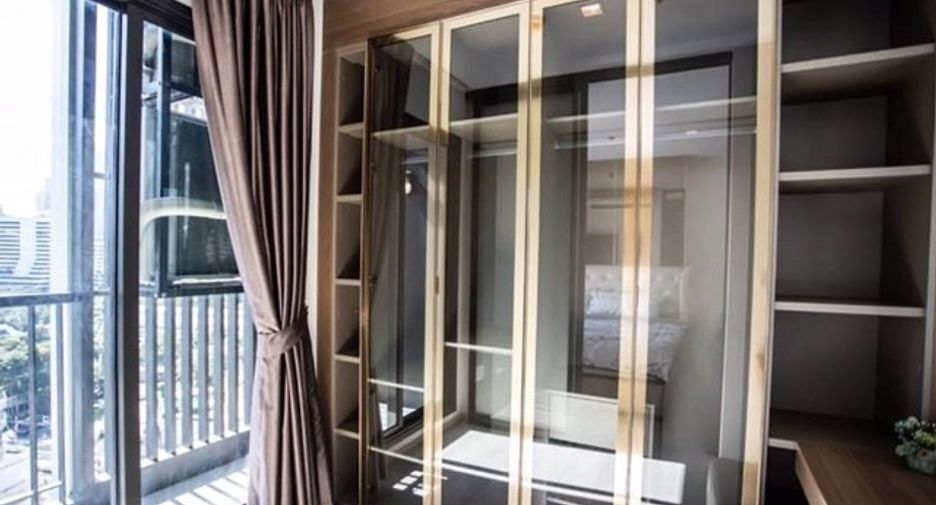 For rent 1 bed condo in Pathum Wan, Bangkok