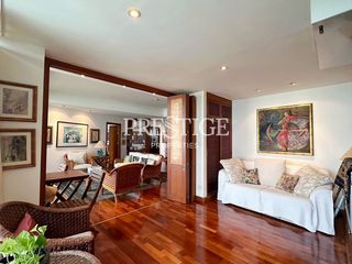 For sale 2 bed condo in Pratumnak, Pattaya