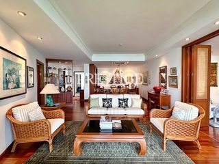 For sale 2 bed condo in Pratumnak, Pattaya