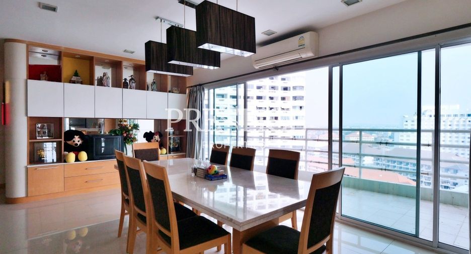 For sale 3 bedrooms condo in Bang Lamung, Chonburi