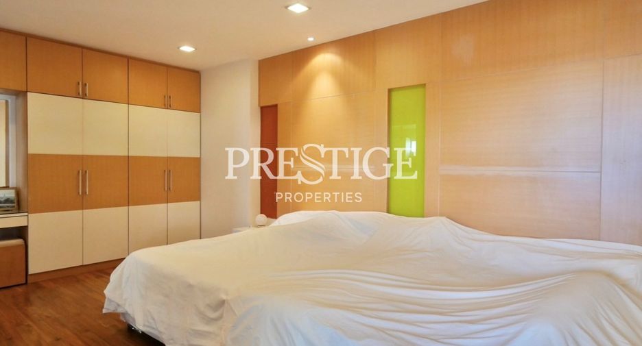 For sale 3 bedrooms condo in Bang Lamung, Chonburi