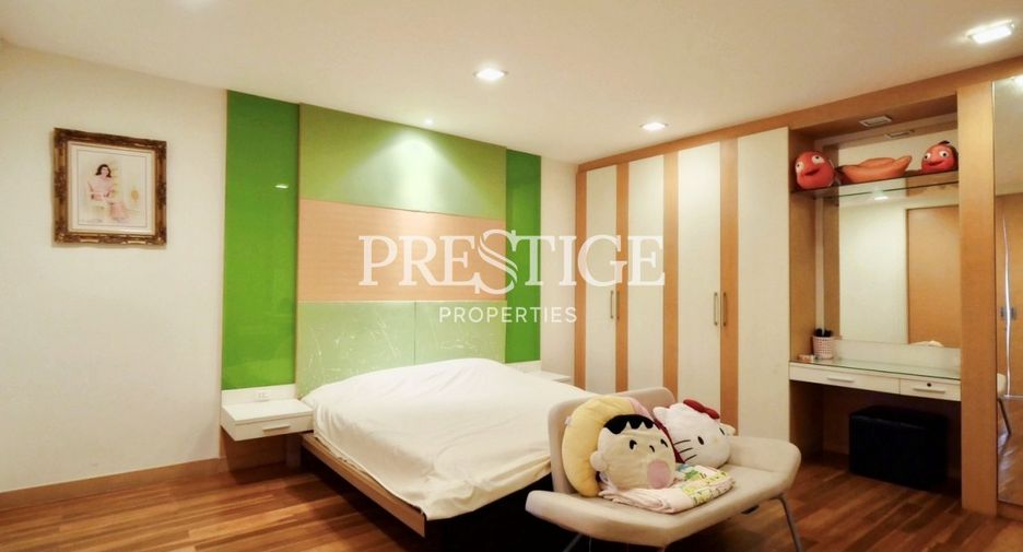 For sale 3 bedrooms condo in Bang Lamung, Chonburi
