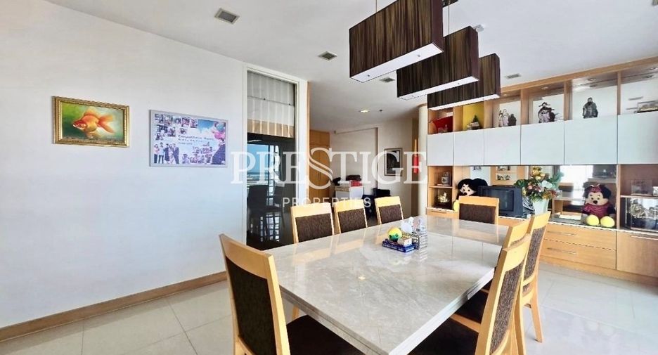 For sale 3 bedrooms condo in Bang Lamung, Chonburi