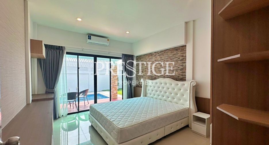 For rent 3 bedrooms house in Huay Yai, Pattaya