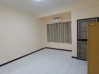 For rent 3 Beds townhouse in Thung Khru, Bangkok