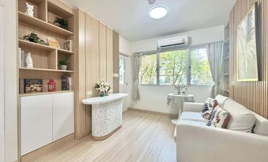 For sale 1 bed condo in Phra Khanong, Bangkok