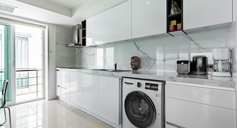 For rent 2 Beds condo in Mueang Phuket, Phuket