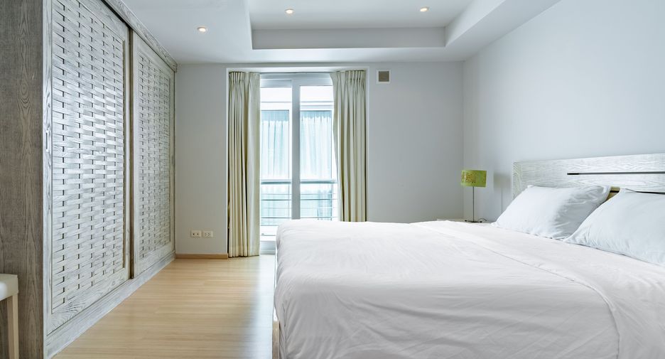 For rent 2 Beds condo in Mueang Phuket, Phuket