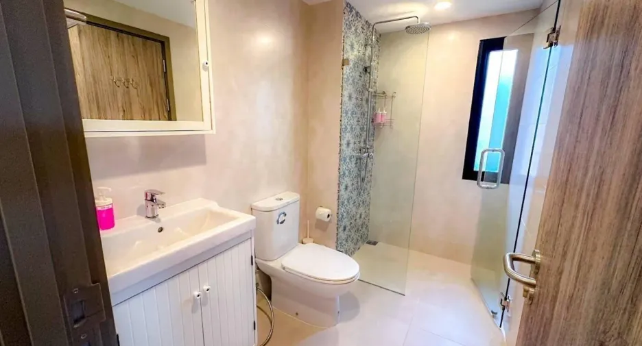 For sale 1 Beds condo in Thalang, Phuket