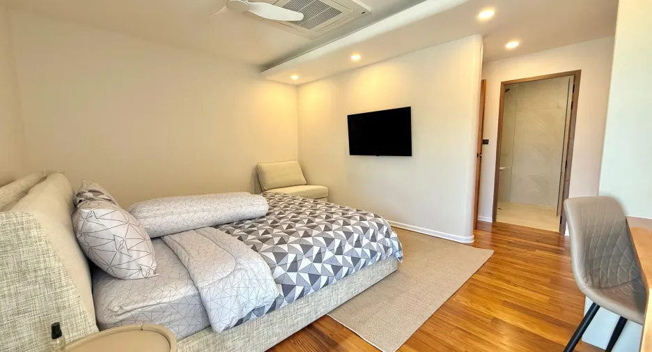 For rent 2 bed condo in Thalang, Phuket