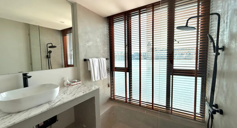 For rent 2 bed condo in Thalang, Phuket