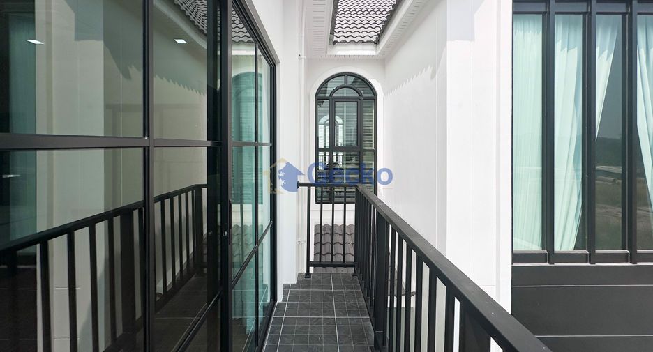 For sale 3 bed house in Bang Lamung, Chonburi