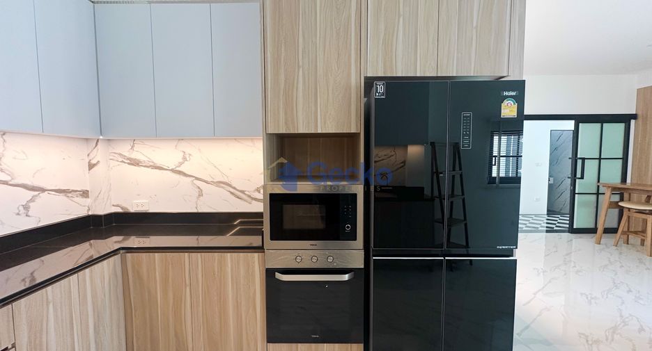 For sale 3 bed house in Bang Lamung, Chonburi
