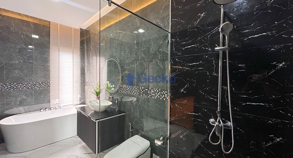 For sale 3 bed house in Bang Lamung, Chonburi
